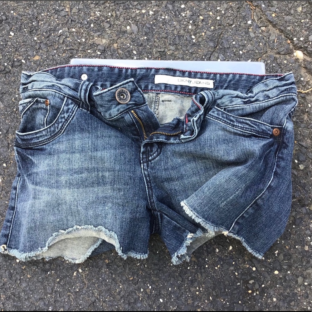 DKNY Jean shorts size 31R hipster brand new